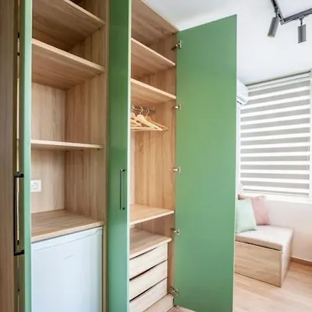 City Nest 5 At Thessaloniki Center 2P Extérieur photo