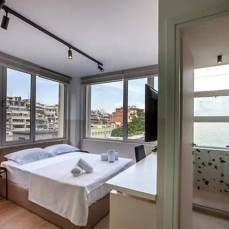 City Nest 5 At Thessaloniki Center 2P Extérieur photo